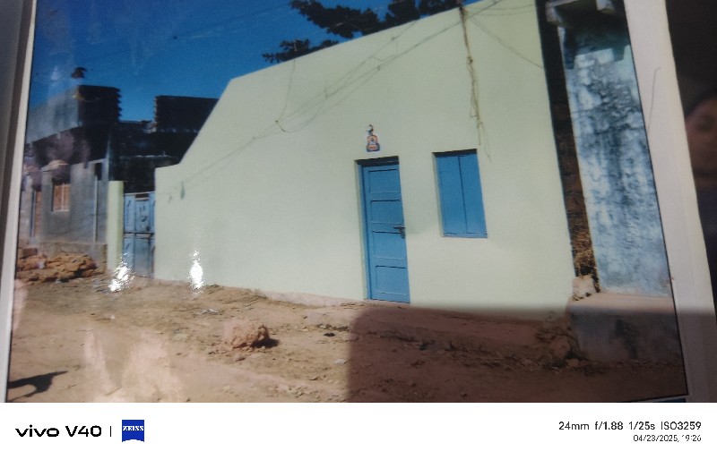 Post Image 1