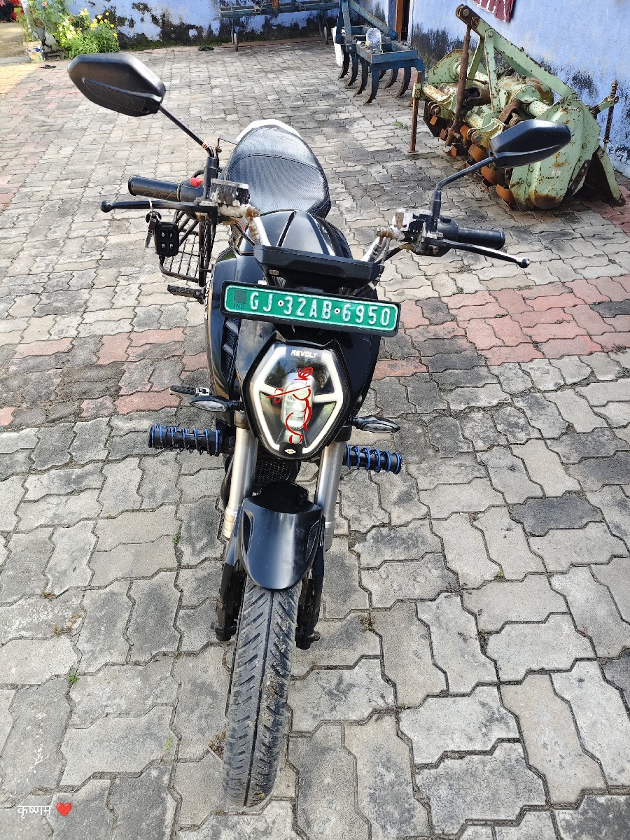 Post Image 3