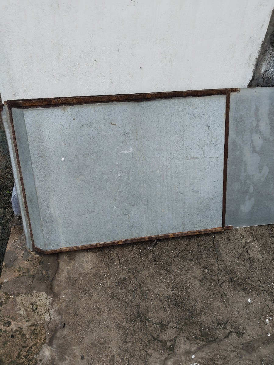 Post Image 3