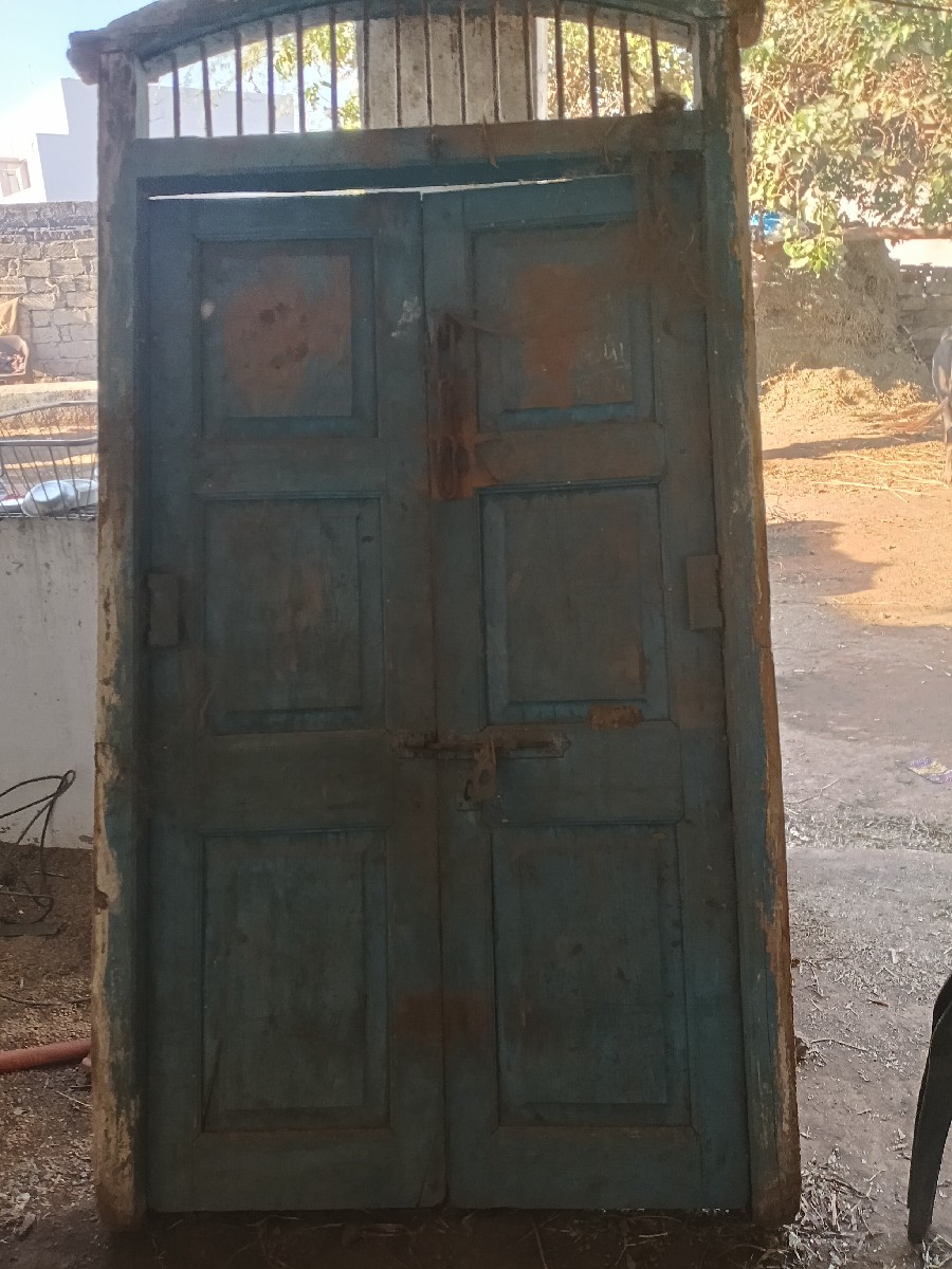 Post Image 3