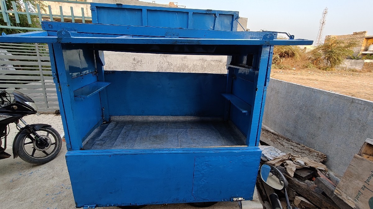 Post Image 3
