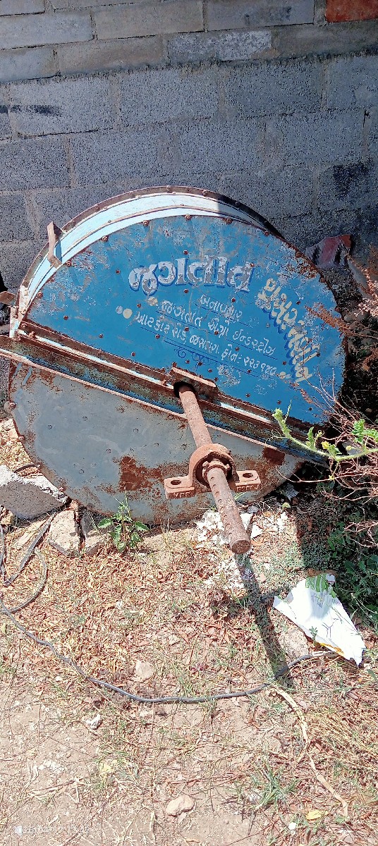 Post Image 3