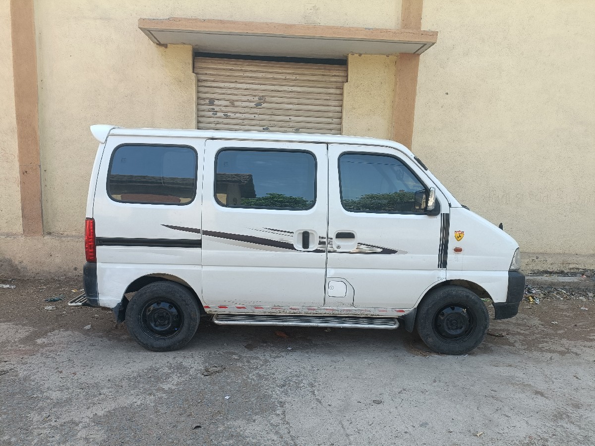 Post Image 3