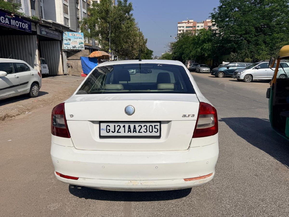 Post Image 3