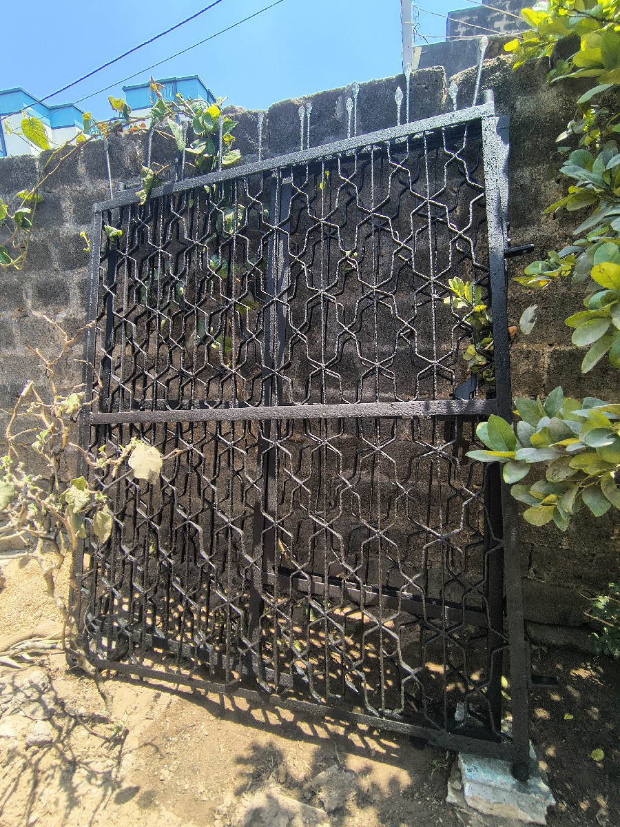 Post Image 2