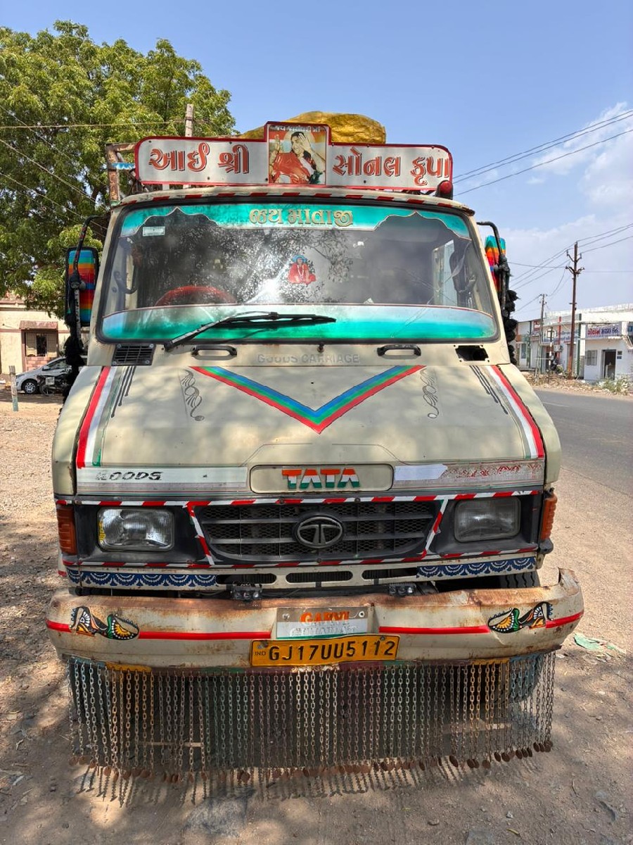 Post Image 1