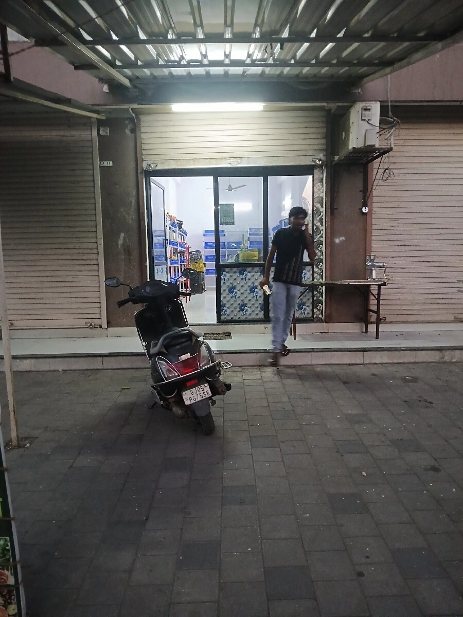 Post Image 3