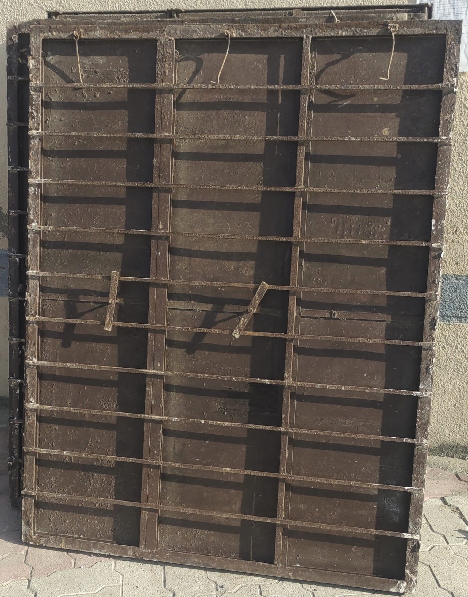 Post Image 3