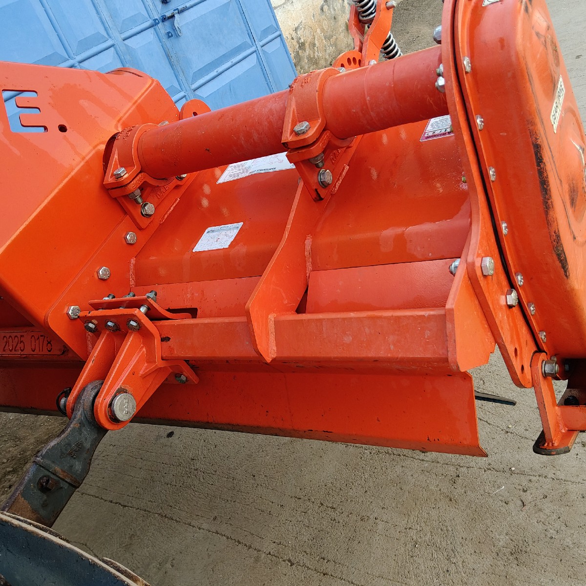 Post Image 3