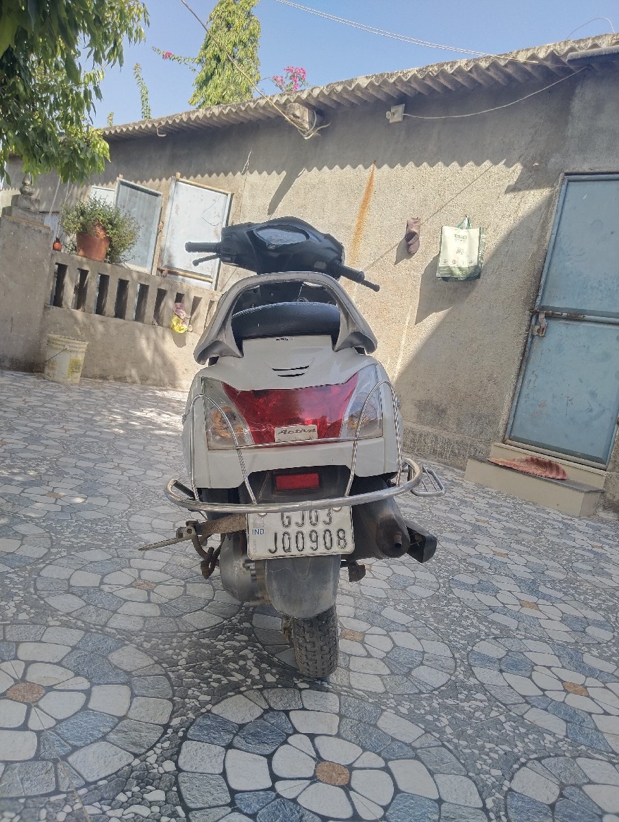 Post Image 3