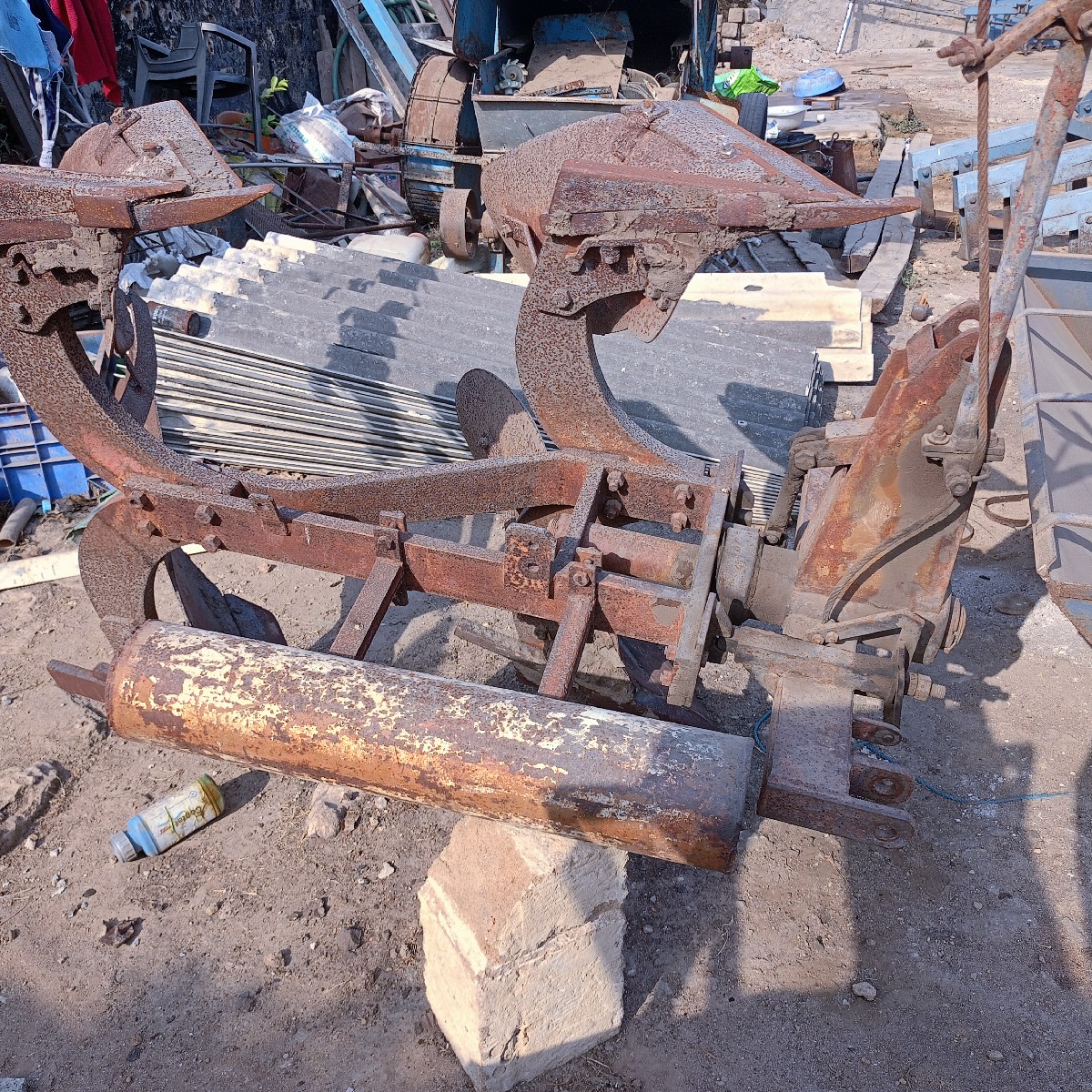 Post Image 3