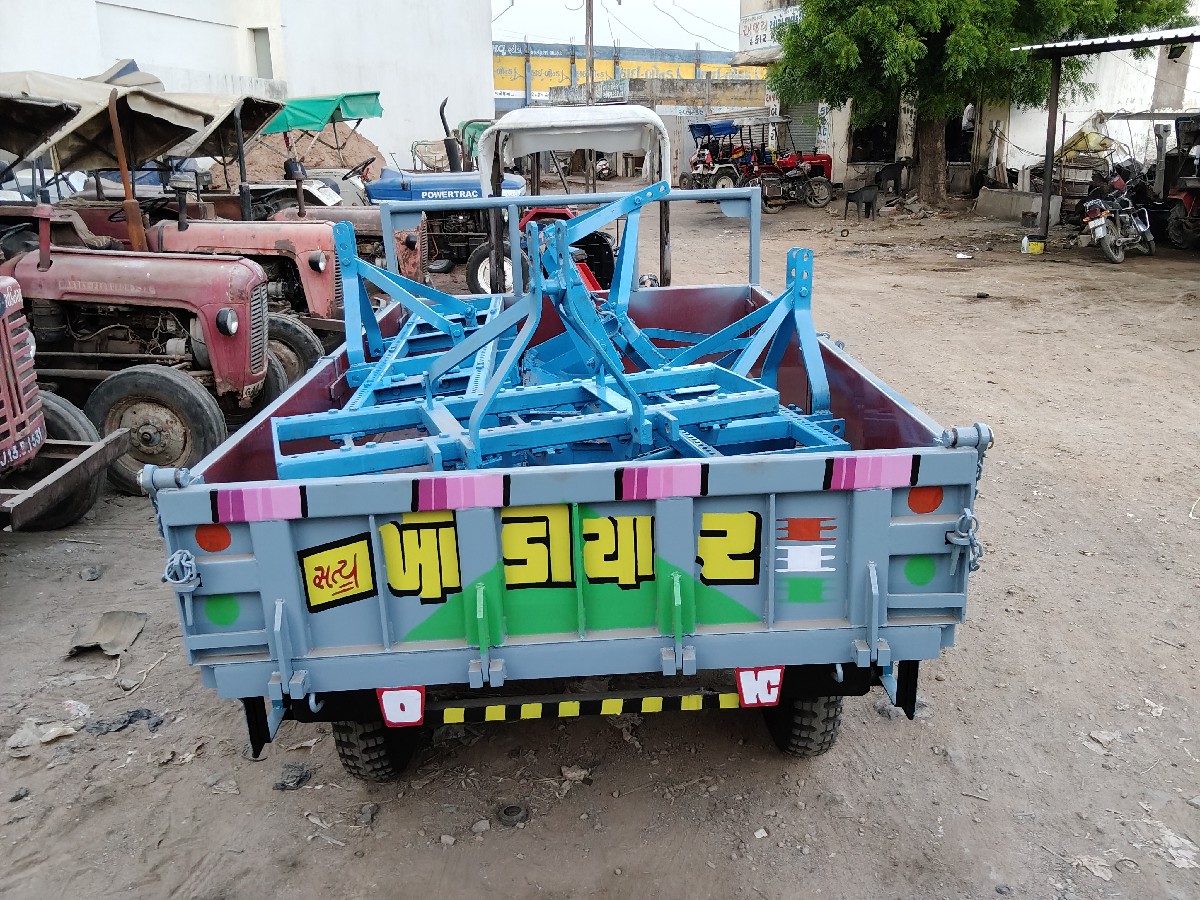 Post Image 3