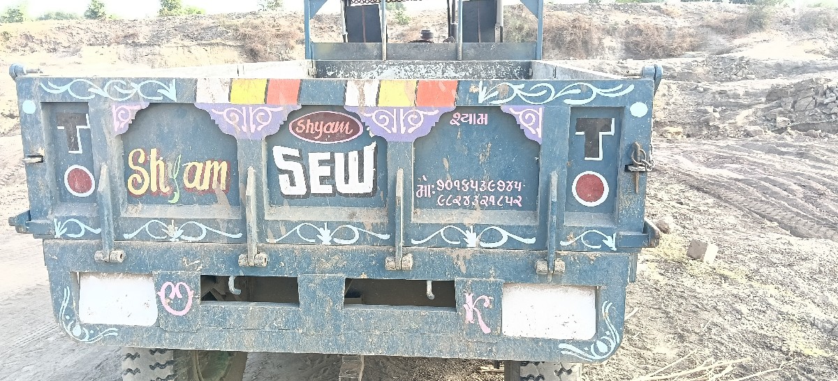 Post Image 3