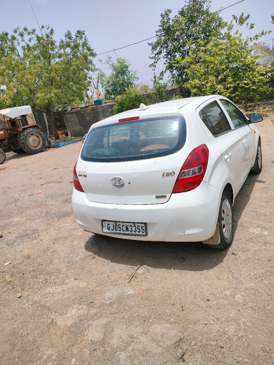 Post Image 3