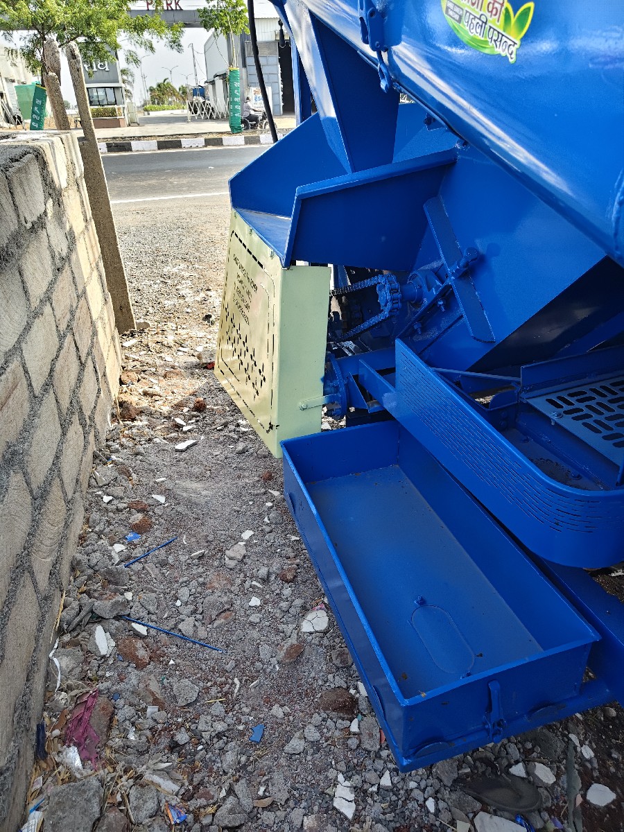 Post Image 6