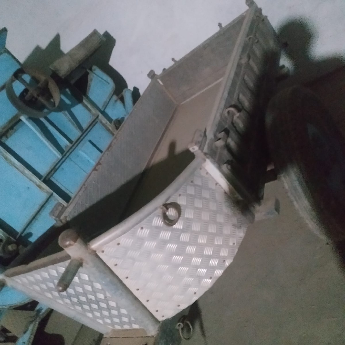 Post Image 3