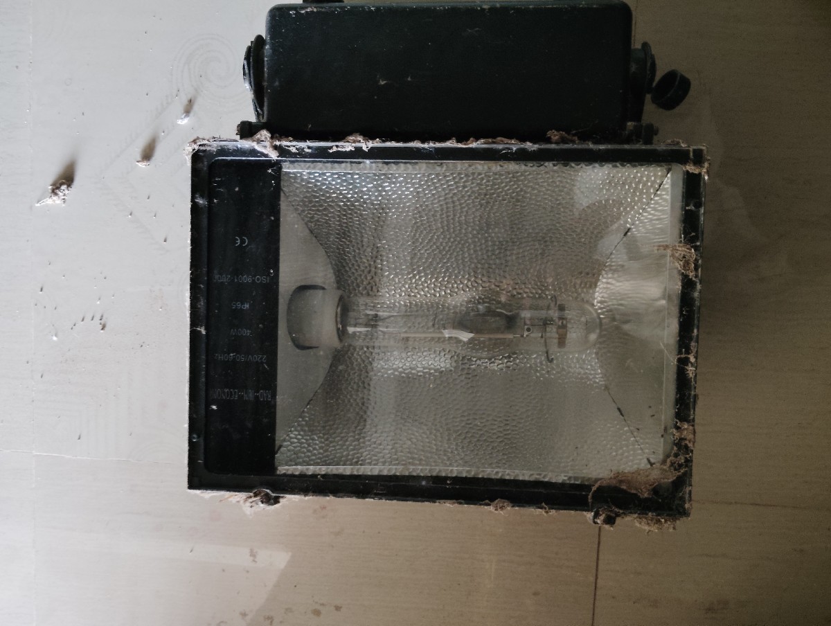 Post Image 1