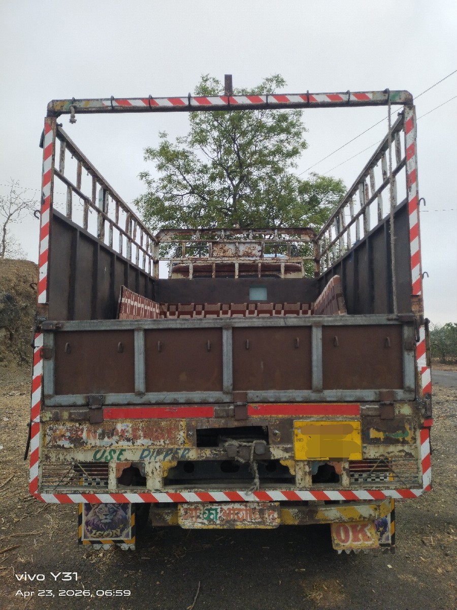 Post Image 3