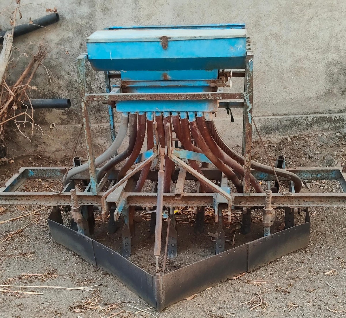 Post Image 3