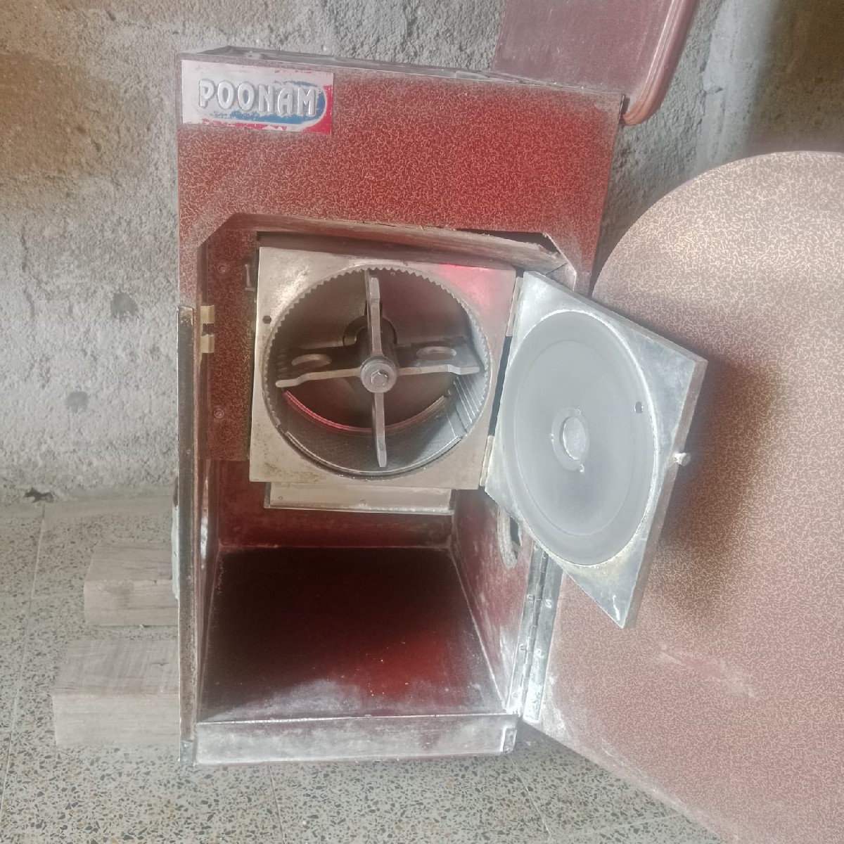 Post Image 2