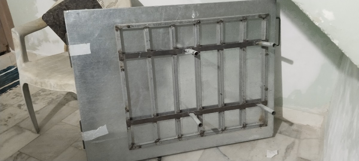 Post Image 3