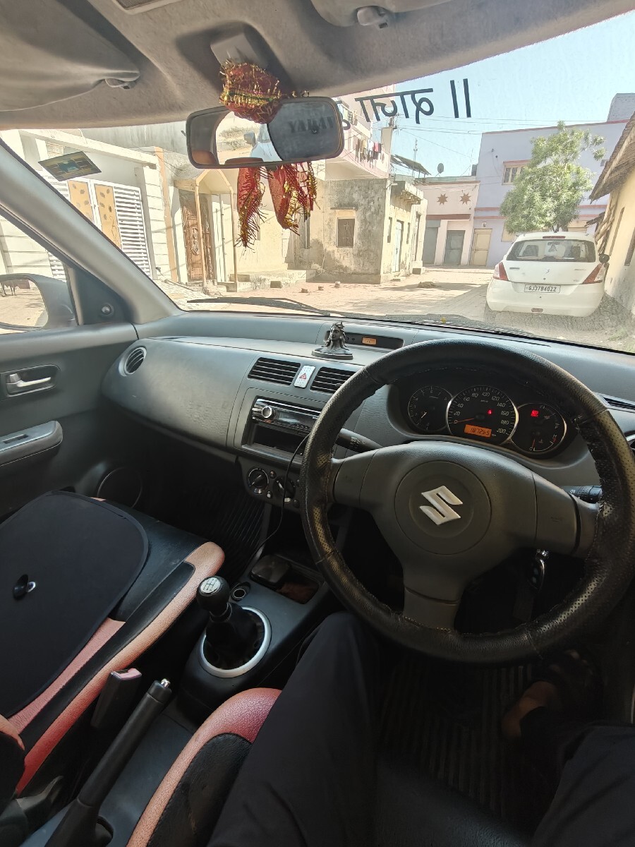 Post Image 3