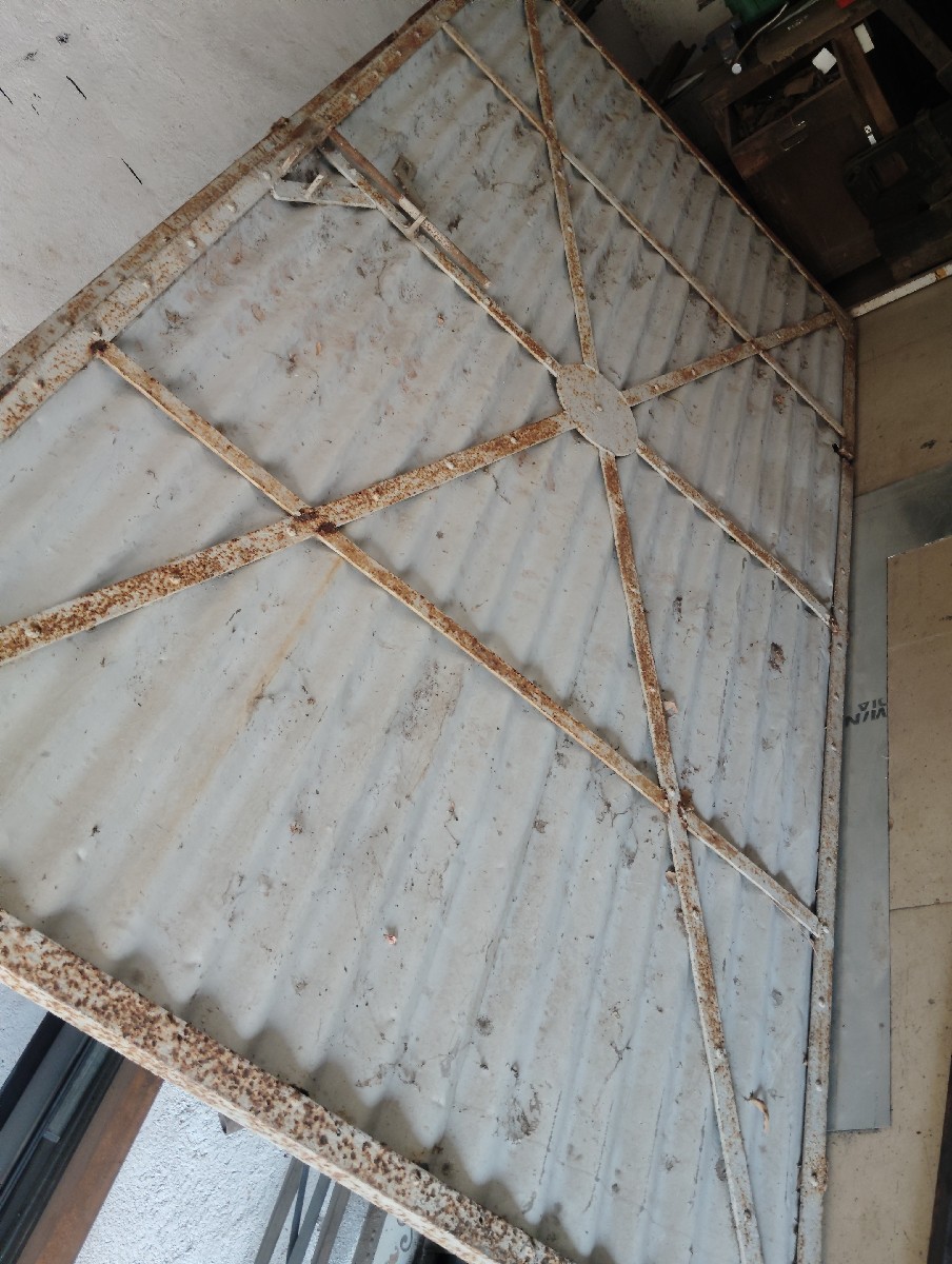 Post Image 1