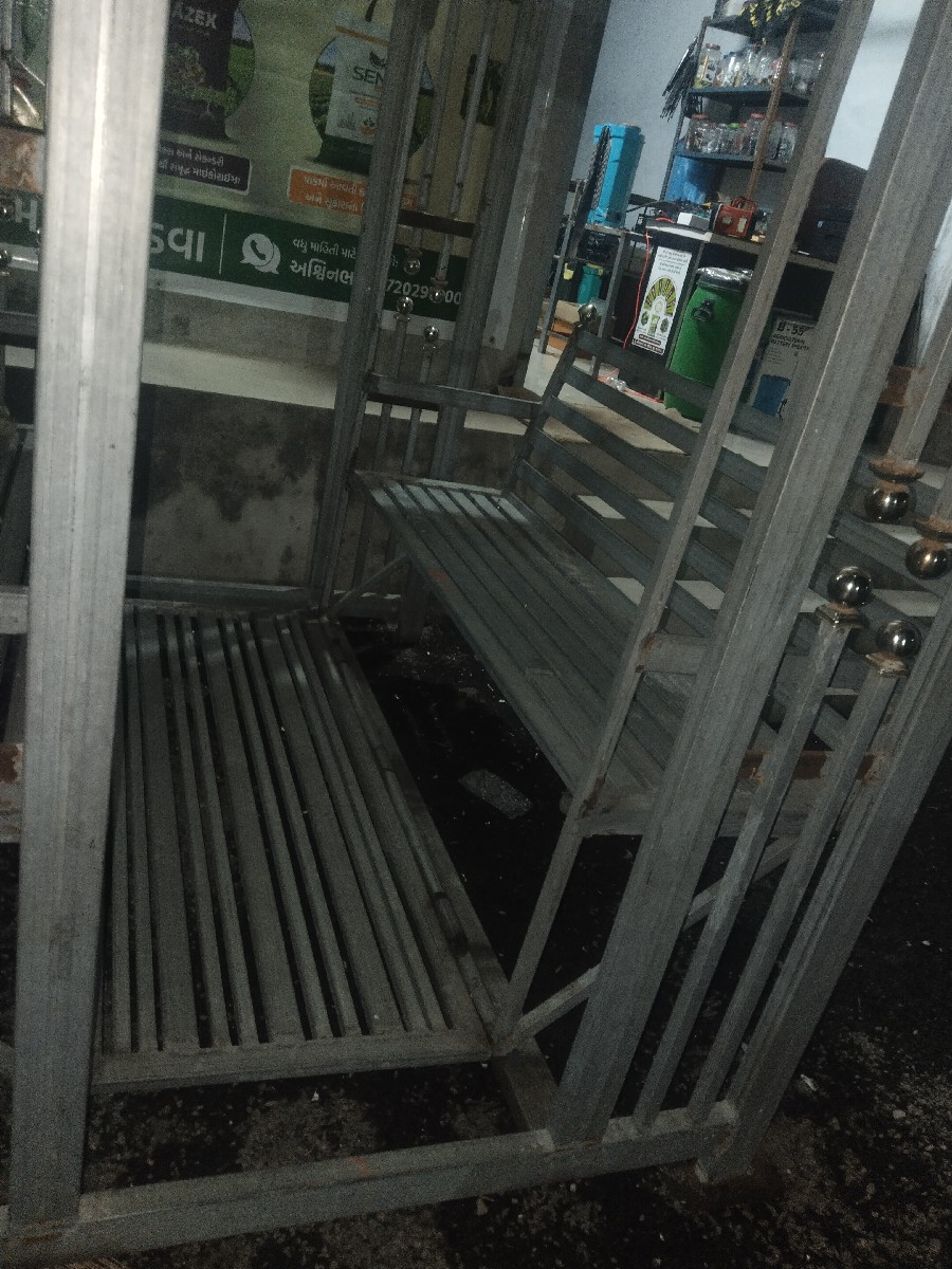 Post Image 3