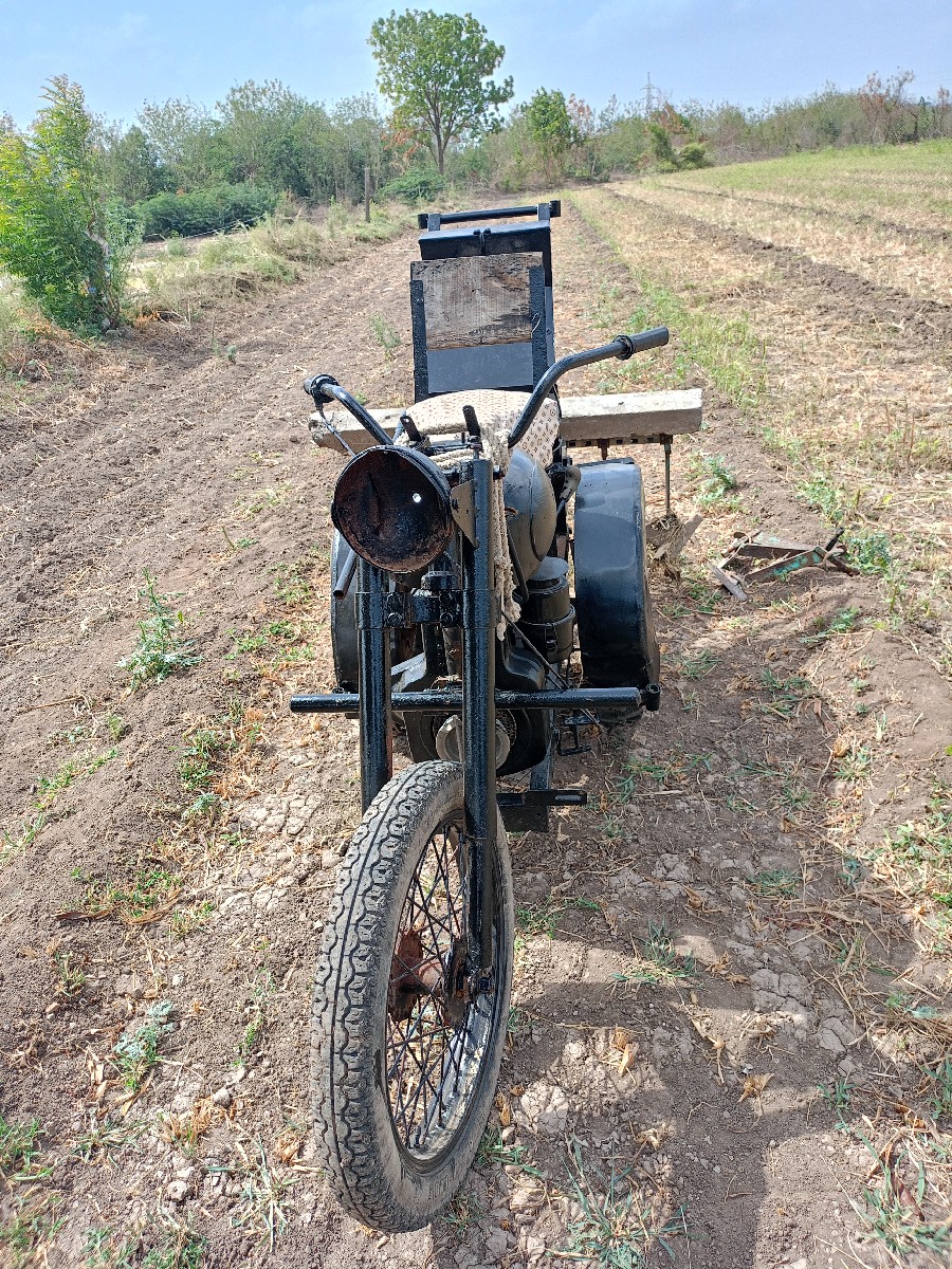 Post Image 3