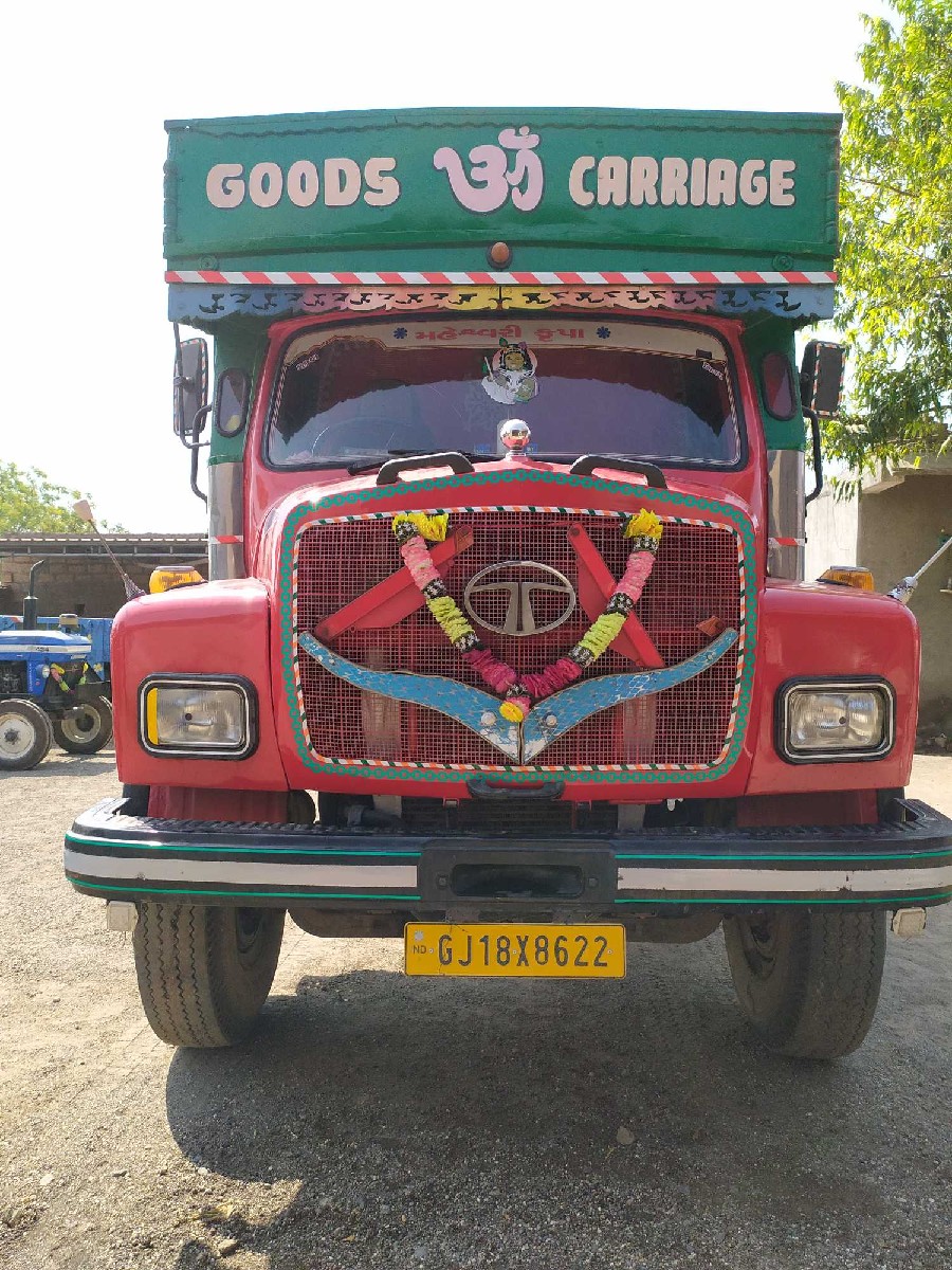 Post Image 1