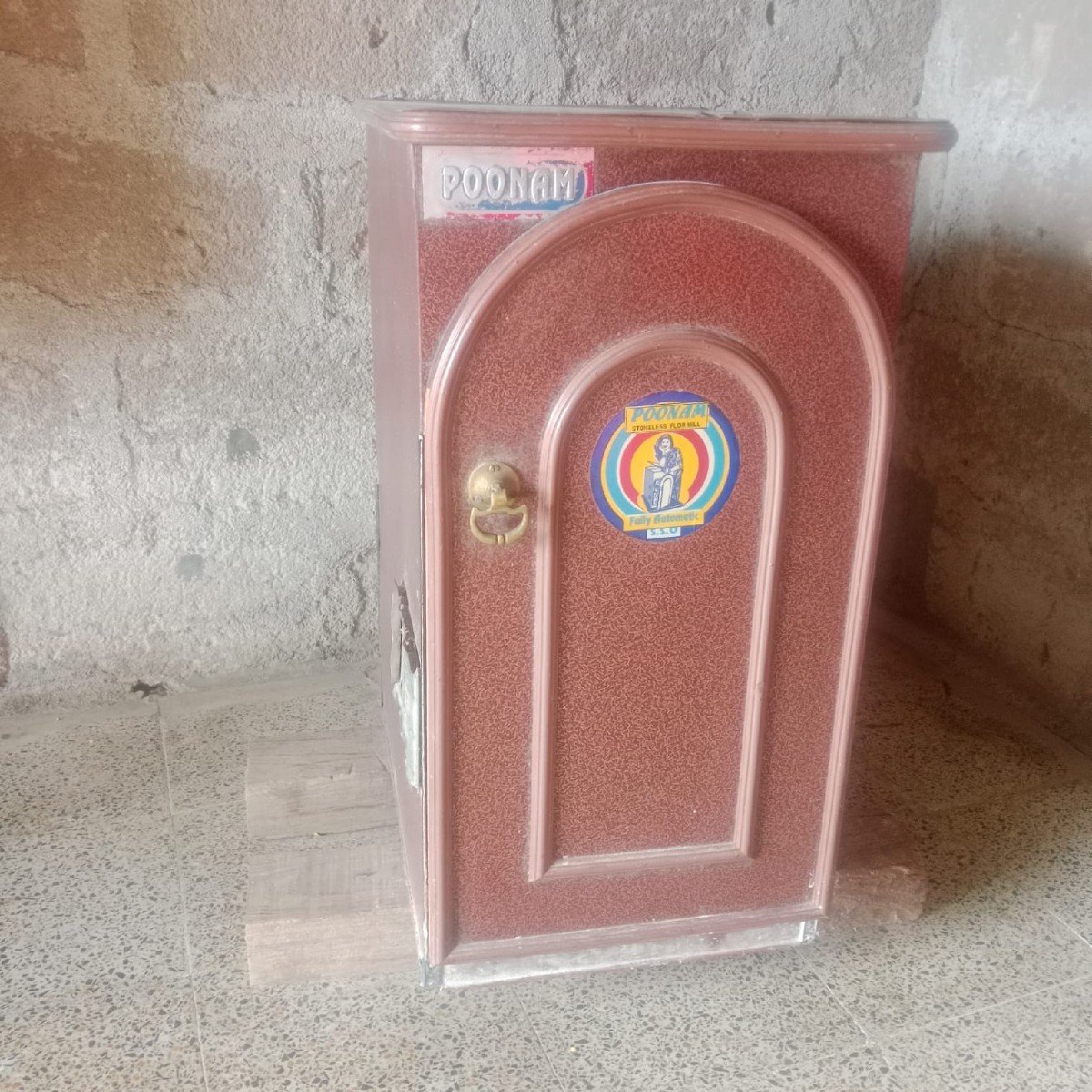 Post Image 1