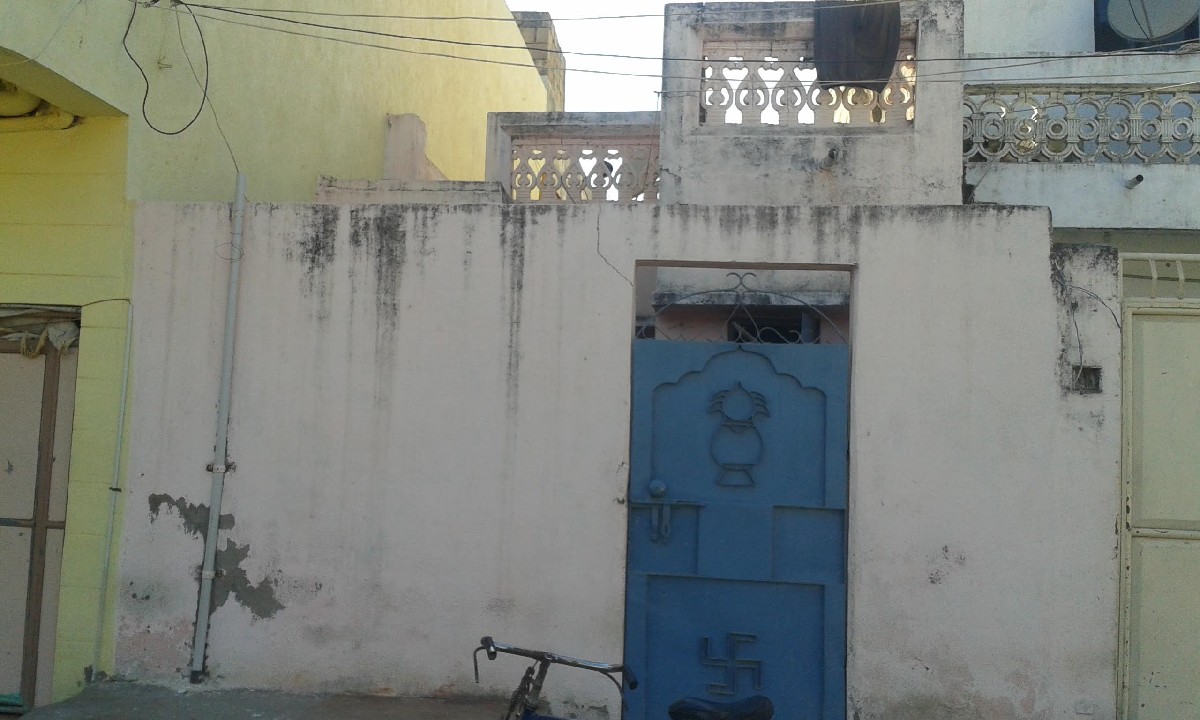 Post Image 1
