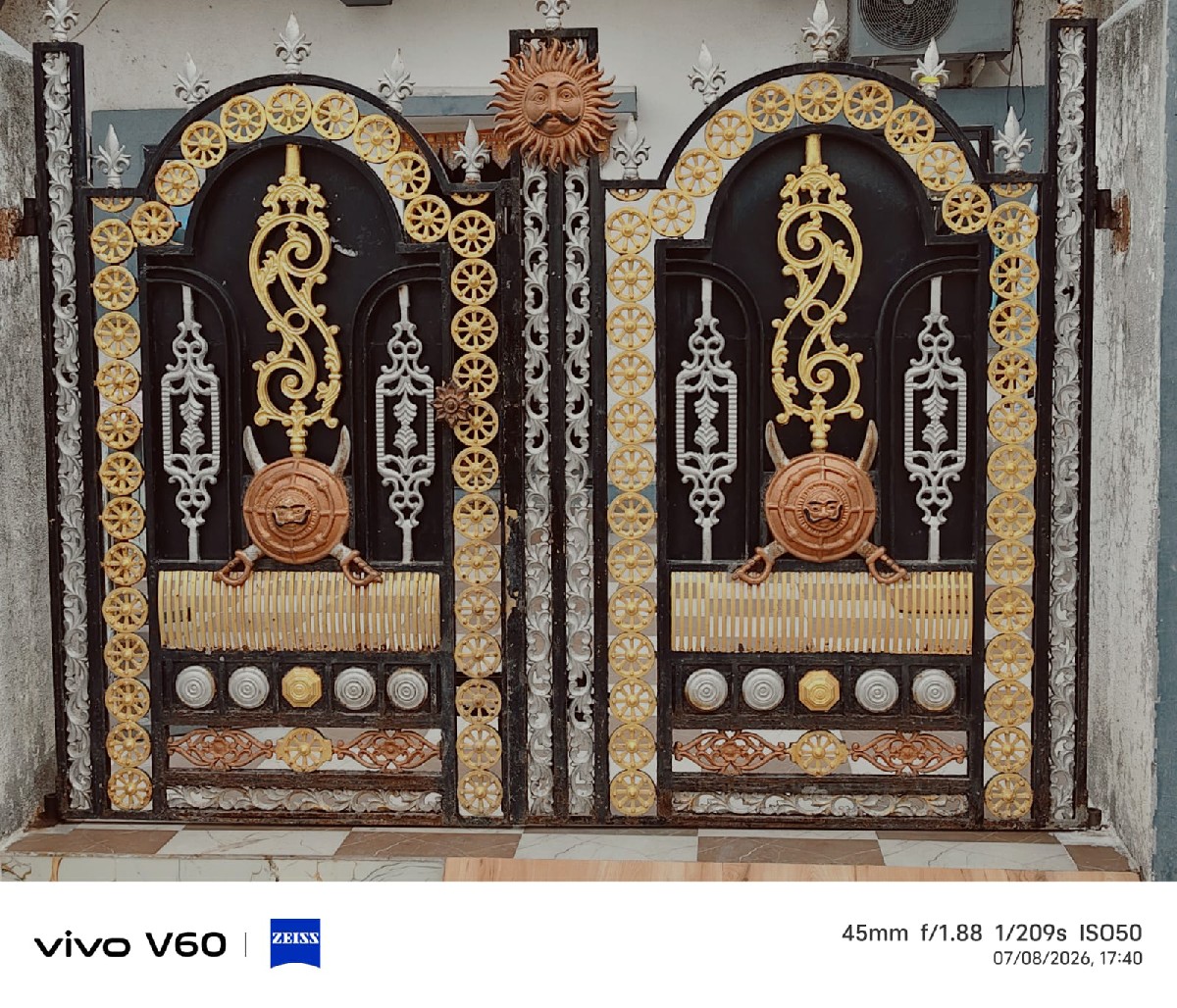 Post Image 1