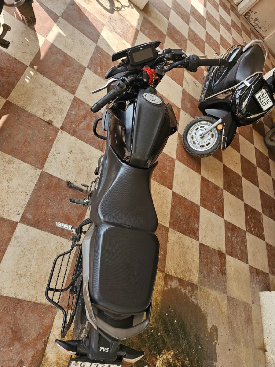 Post Image 3