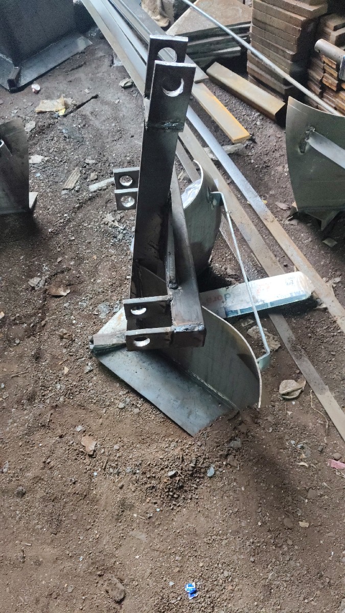 Post Image 4