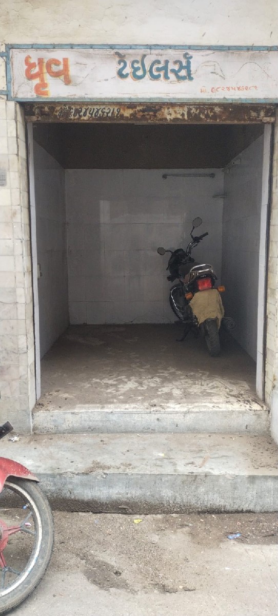 Post Image 3