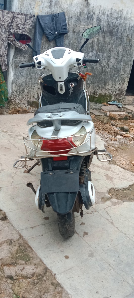 Post Image 3