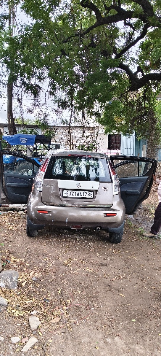 Post Image 3