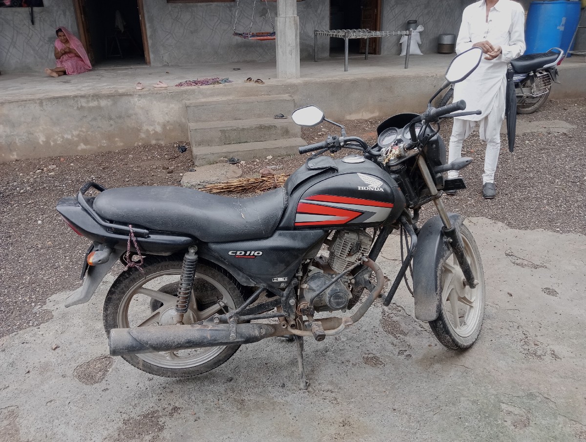 Post Image 3