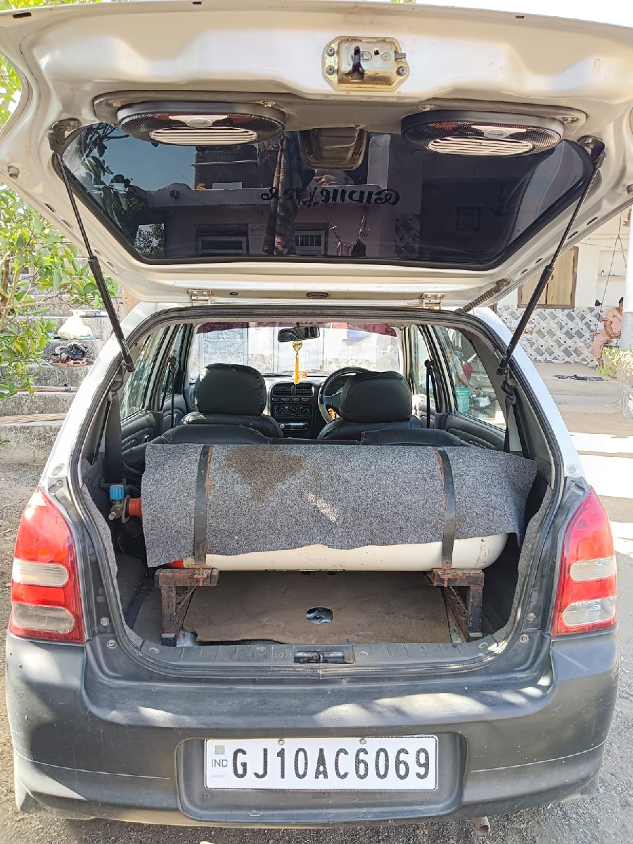 Post Image 3