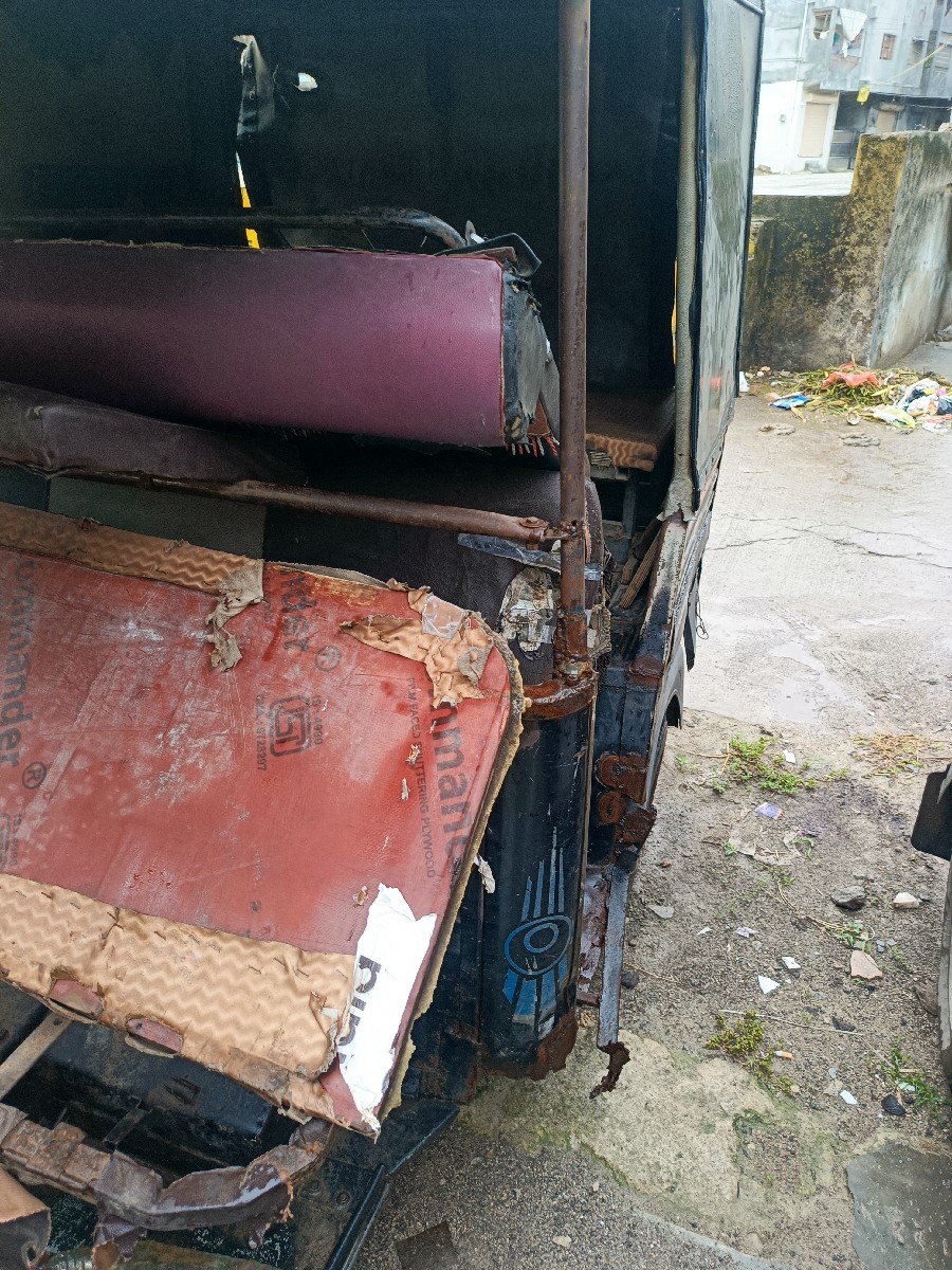 Post Image 3
