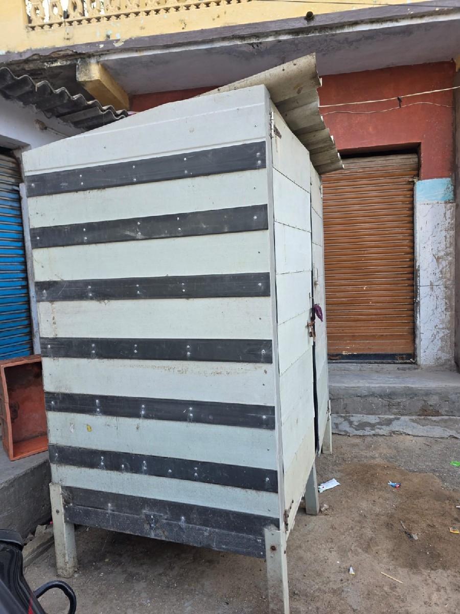 Post Image 1