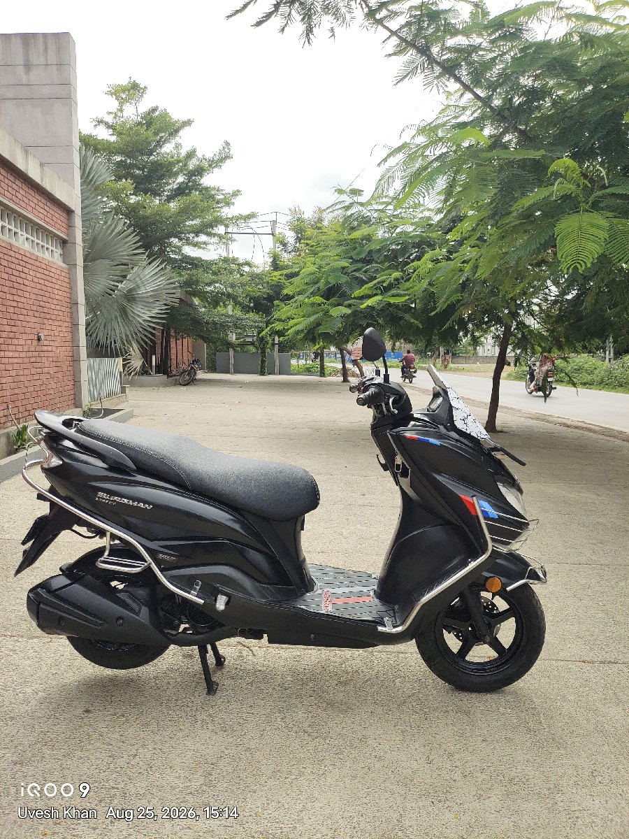 Post Image 3