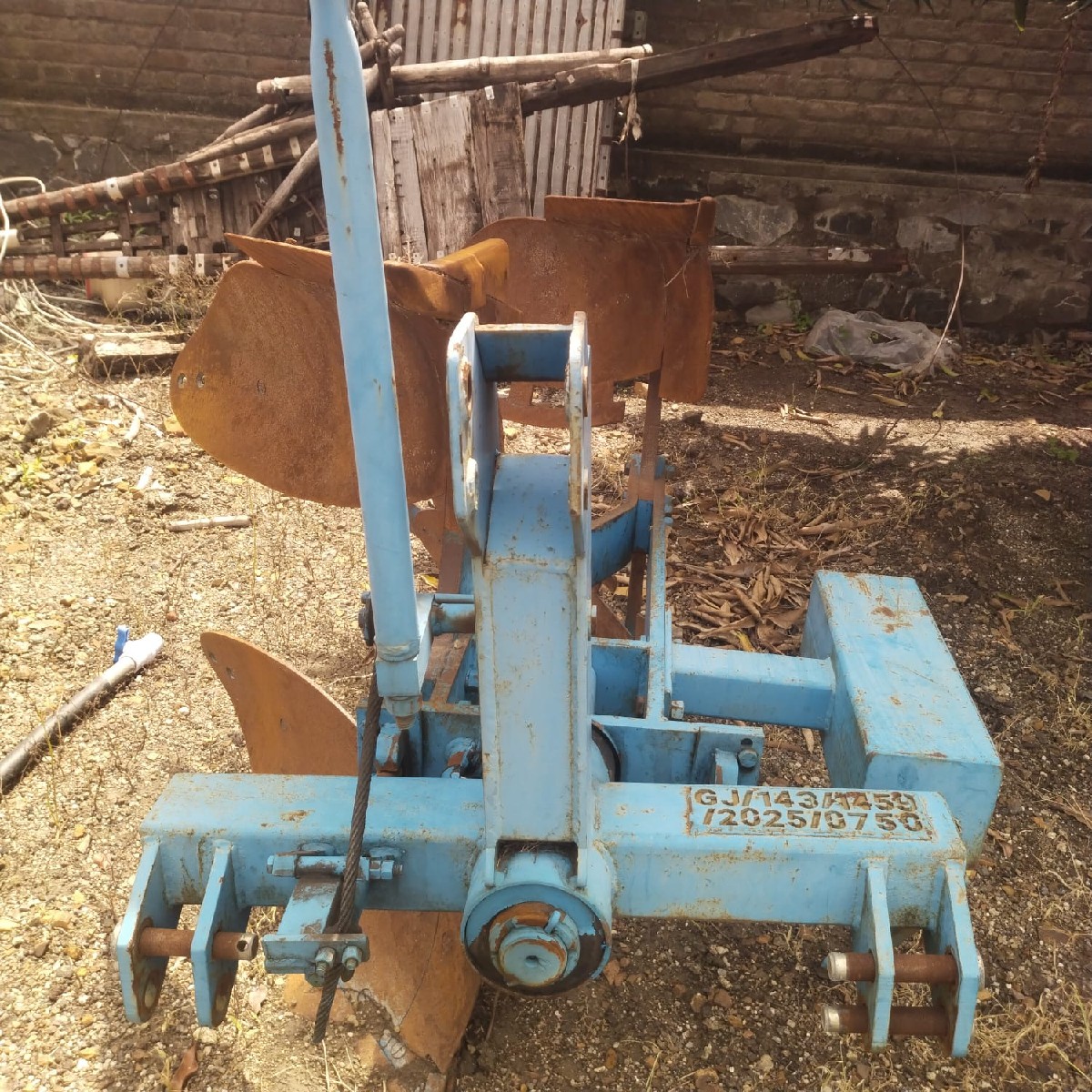 Post Image 3