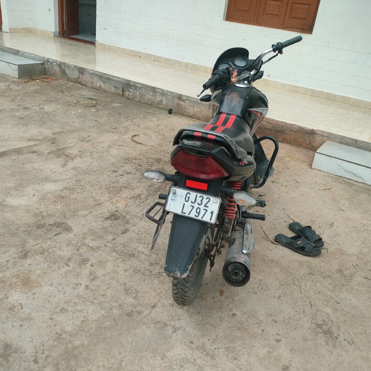 Post Image 3