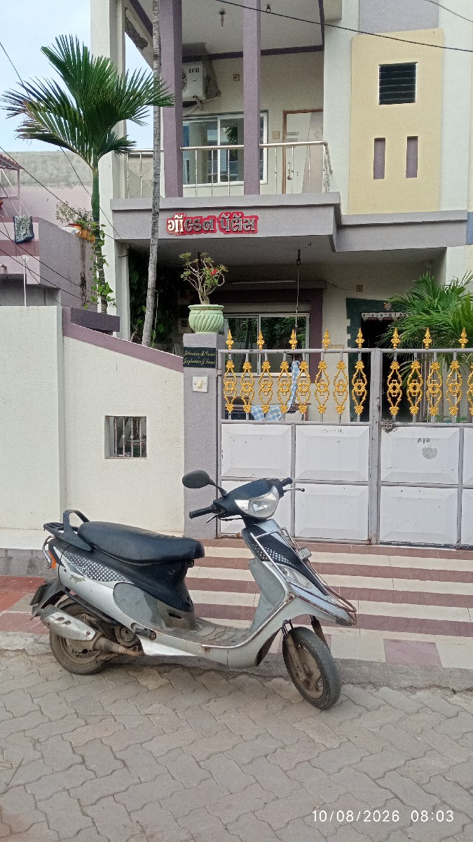 Post Image 1