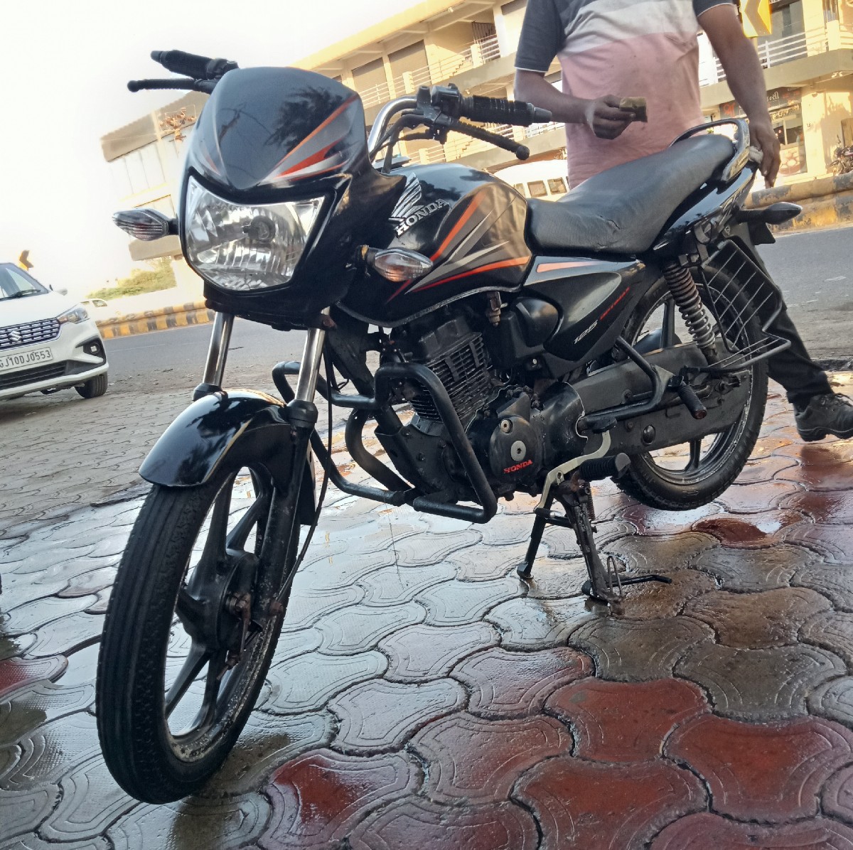 Post Image 3