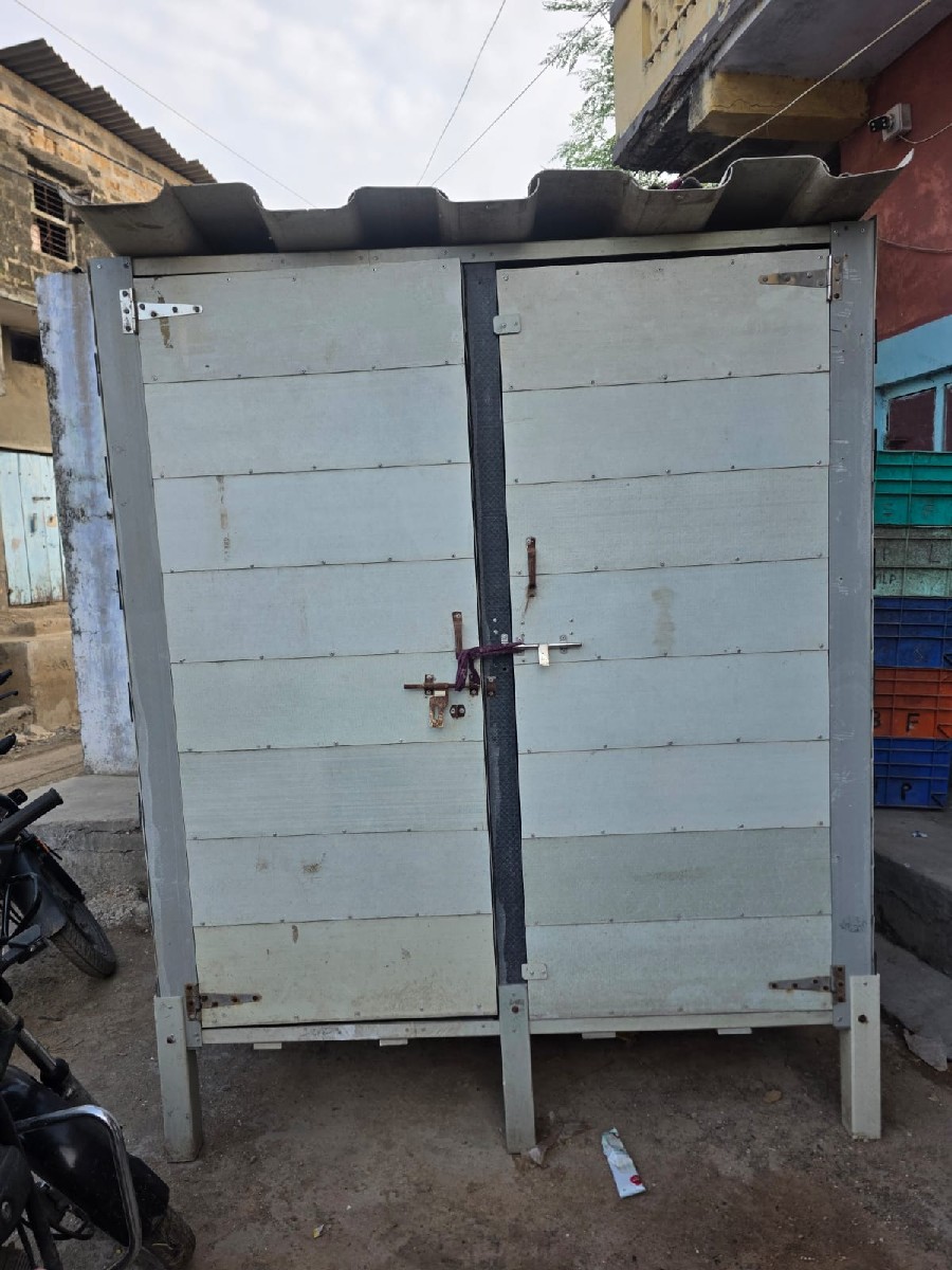 Post Image 3