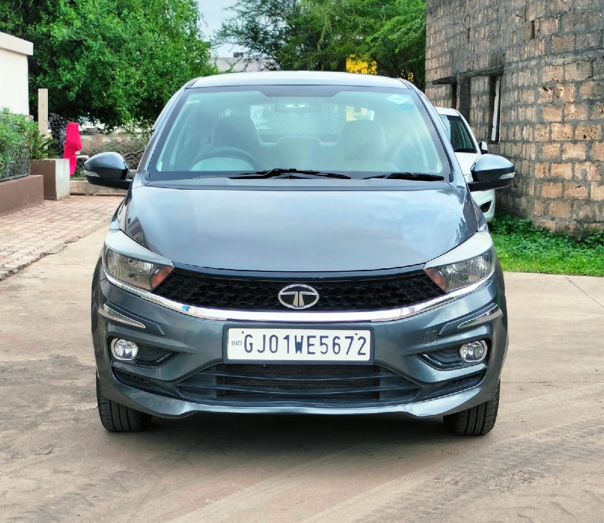 Post Image 1