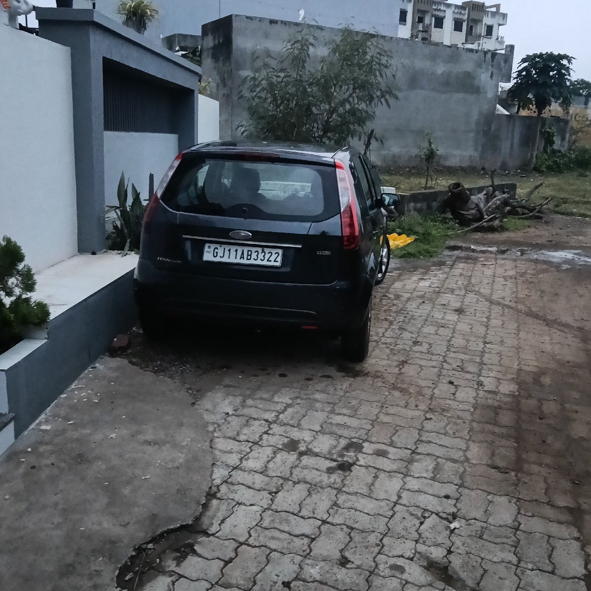 Post Image 3